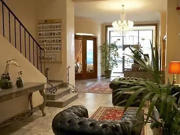 Imperial Hotel 3*